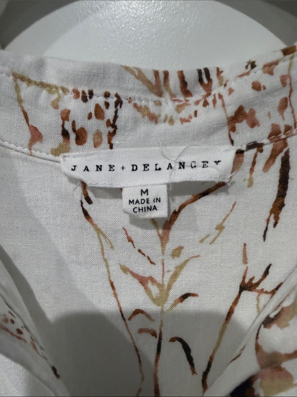 Jane + Delancey Novelty Big Cat Print Button Down Blouse M - Picture 3 of 8